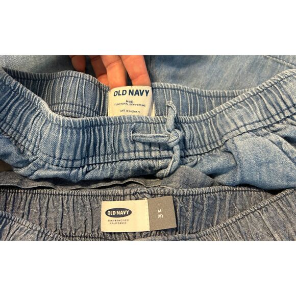 Lot of 2 Old Navy Girl's Denim Shorts Size Medium Dark & Medium Wash 100% Cotton - Picture 4 of 6